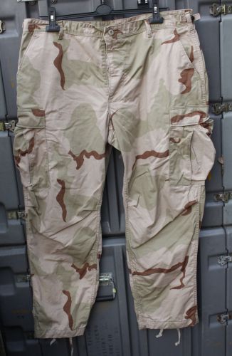 Spodnie US ARMY PUSTYNNE DCU WRANGLER XL SHORT