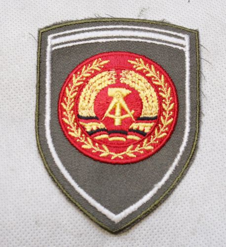 Emblemat  Naramienny Armii  DDR NVA