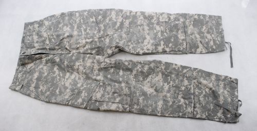 Spodnie ACU UCP US ARMY -RIPSTOP - SMALL SHORT