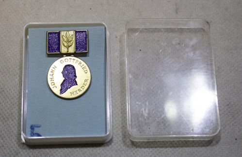 Medal DDR NVA HERDER Złoty