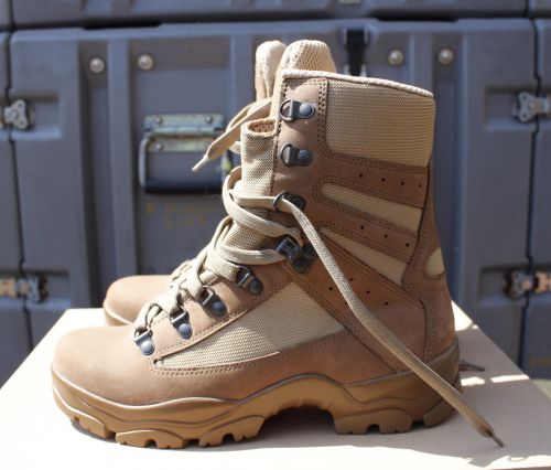 Buty wojskowe francuskie pustynne nowe 40