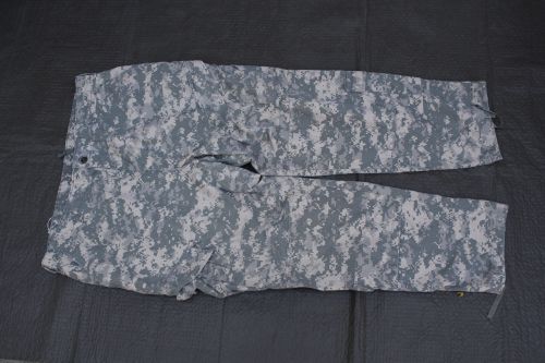 Spodnie ACU UCP US ARMY -RIPSTOP - XLARGE REGULAR