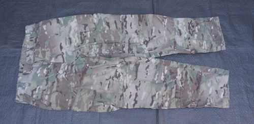 Spodnie US ARMY MULTICAM FLAME RESISTANT M REGULAR