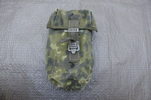 M84 camouflage pattern Ładownica na manierkę